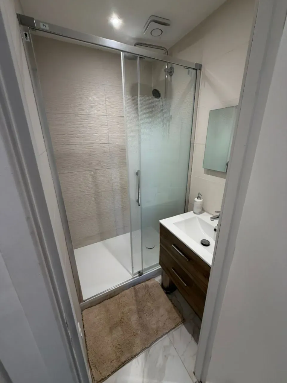 Super Appartement 85m2 pour Colocation de 4 chambres rénové entièrement — image 2 sur 9