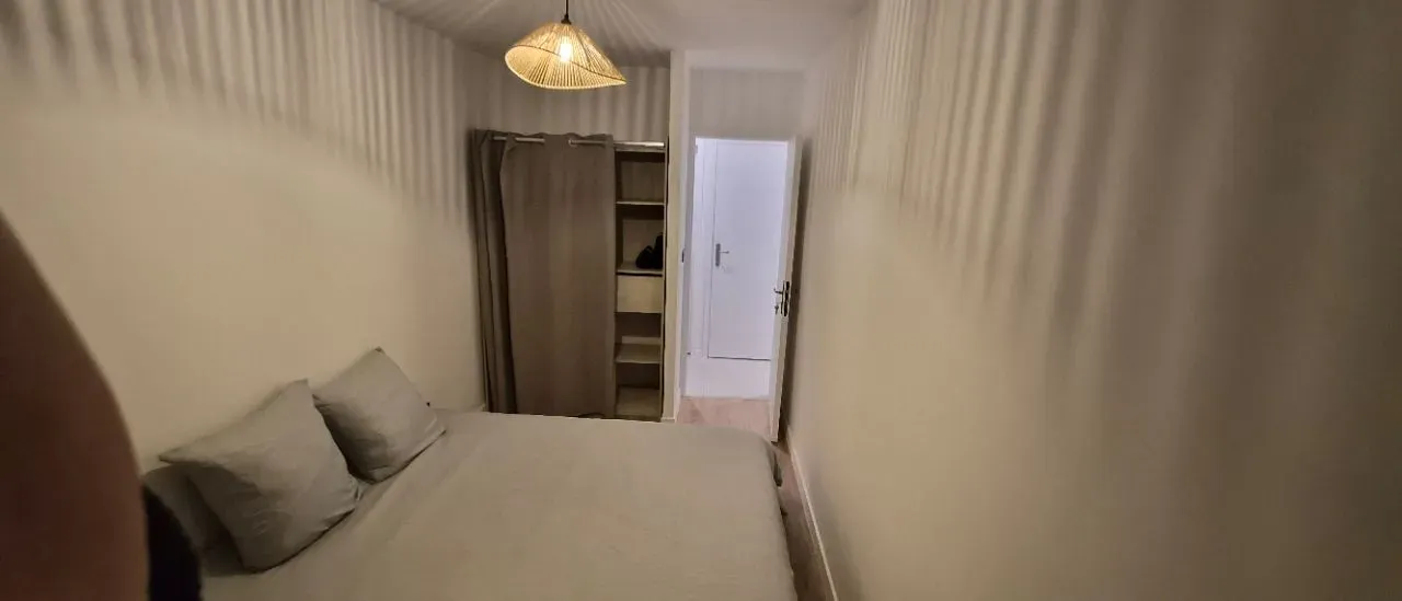 Super Appartement 85m2 pour Colocation de 4 chambres rénové entièrement — image 5 sur 9