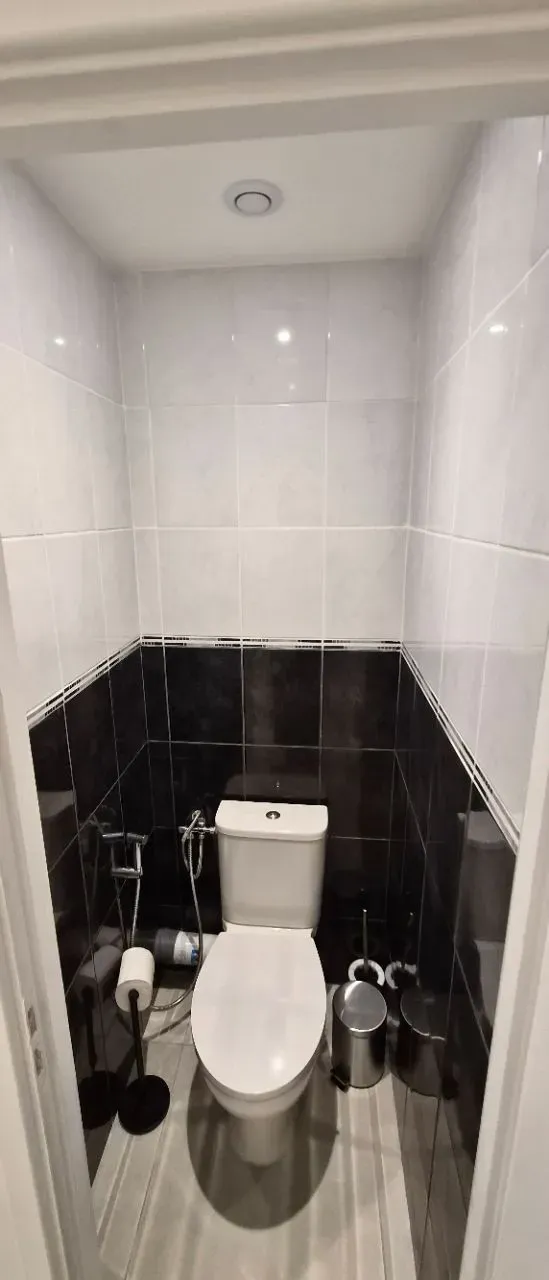 Super Appartement 85m2 pour Colocation de 4 chambres rénové entièrement — image 7 sur 9