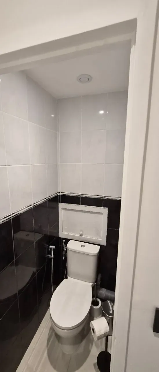 Super Appartement 85m2 pour Colocation de 4 chambres rénové entièrement — image 8 sur 9