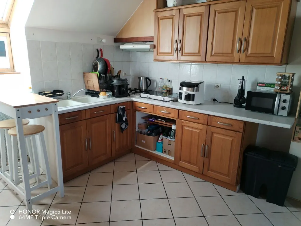 Propose collocation appartement meublé 74 m2, chambre 10m2 , jardin+ garage  — image 7 sur 9