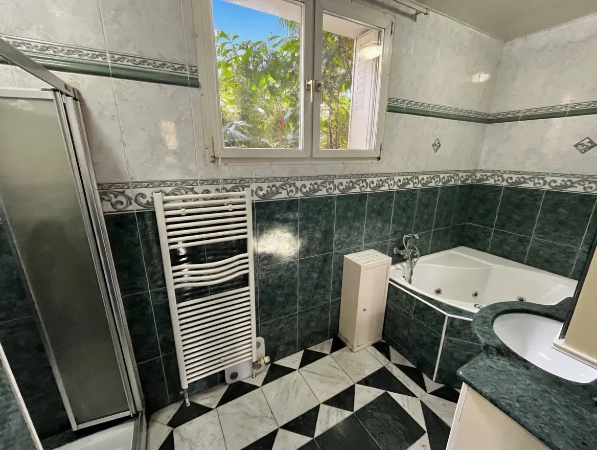Coloc avec grand jardin et terrasse — image 6 sur 8