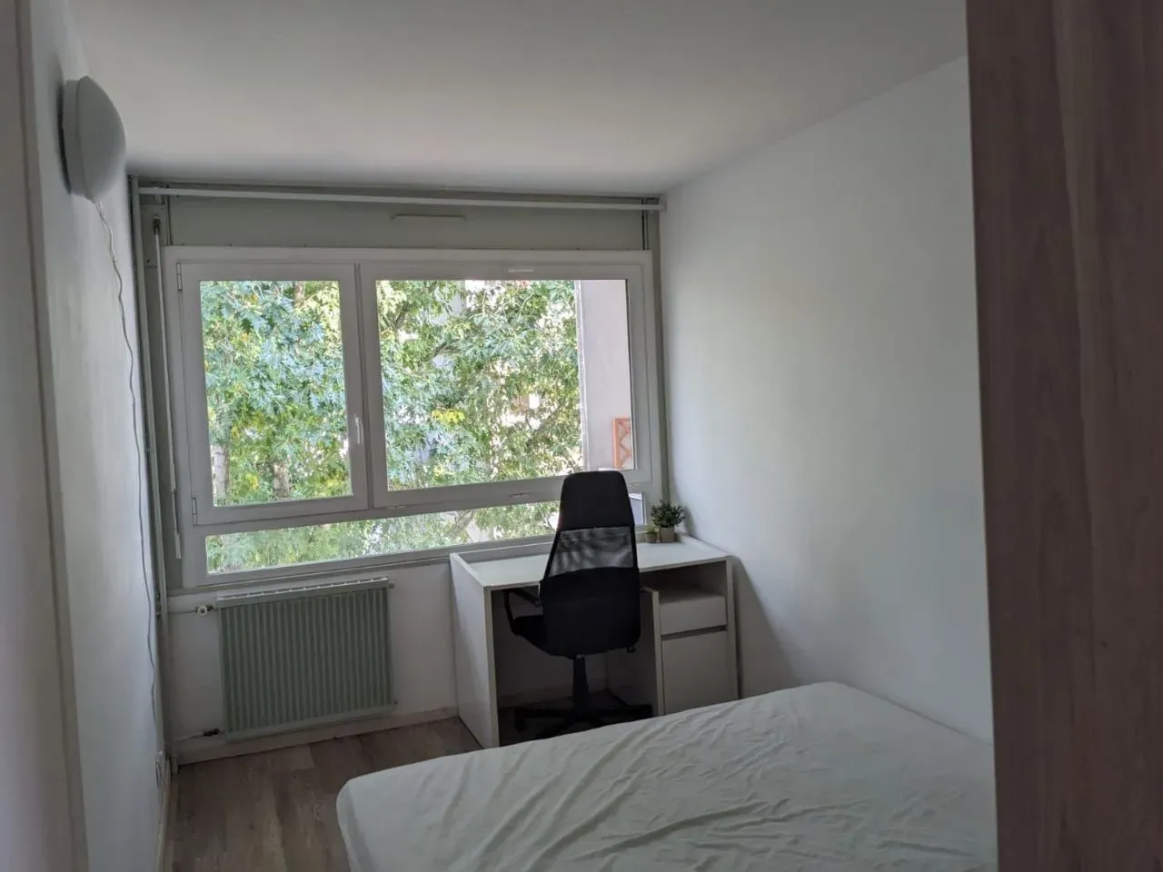Colloc calme entre femmes — image 5 sur 6