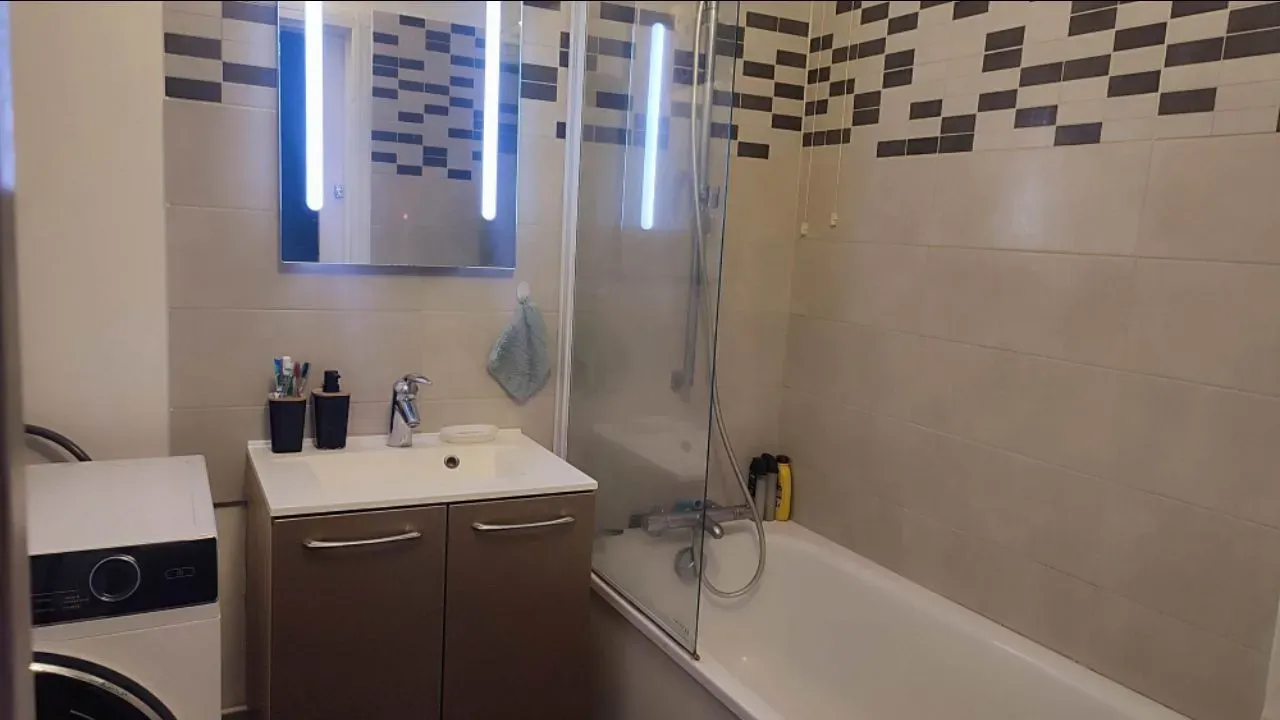 Colocation : 3 chambres dans un grand T4 calme et lumineux - Nantes Beaujoire - toutes commodités  — image 6 sur 8