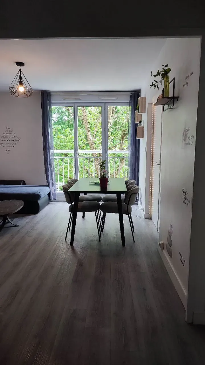 Colocation : 3 chambres dans un grand T4 calme et lumineux - Nantes Beaujoire - toutes commodités  — image 3 sur 8