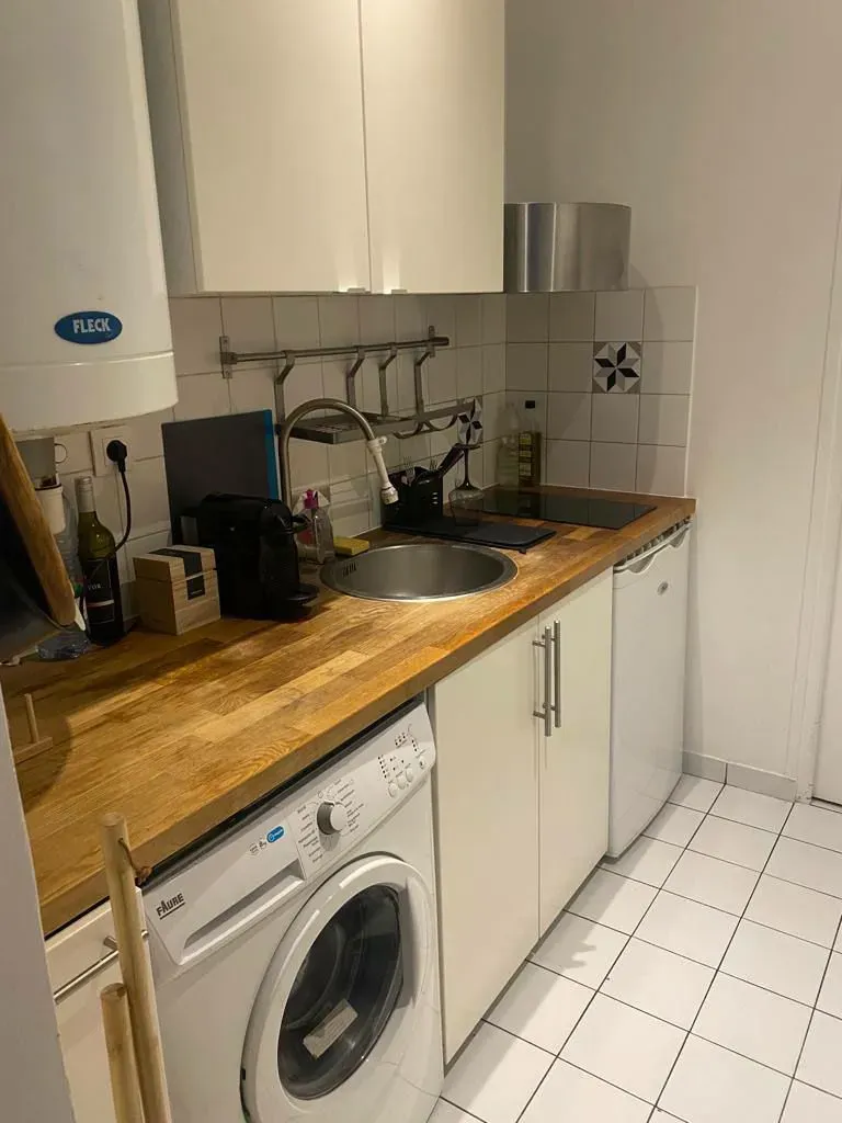 LOUE APPARTEMENT 
SOUS LA TOUR EIFFEL
 — image 2 sur 6