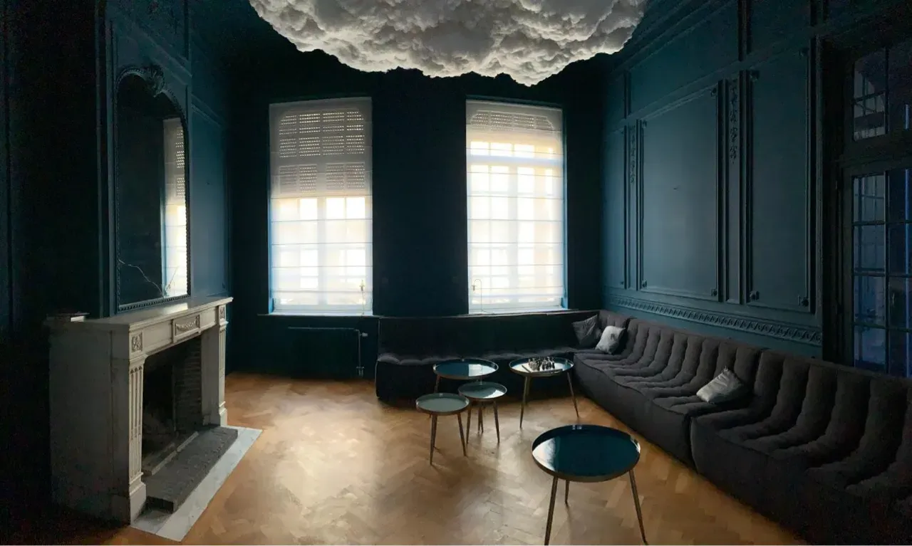 Super lumineuse chambre -vue sur jardin- à reprendre a cote du square  Ambiorix 🏰🌿 — image 6 sur 8