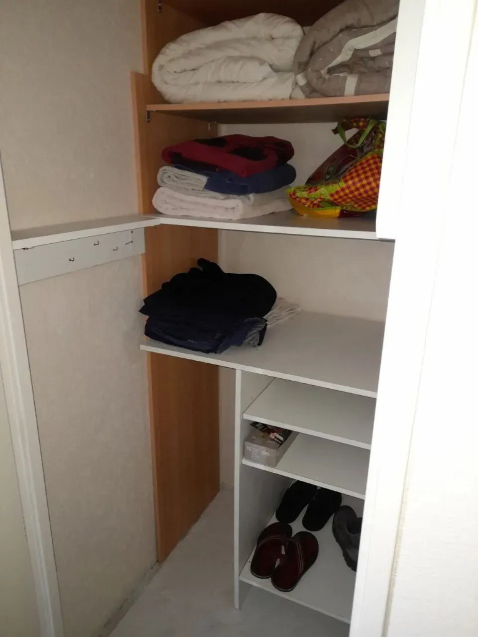 Chambre dans colocation calme dans un cadre agréable a deux pas du Jardin botanique a la Riche — image 4 sur 9