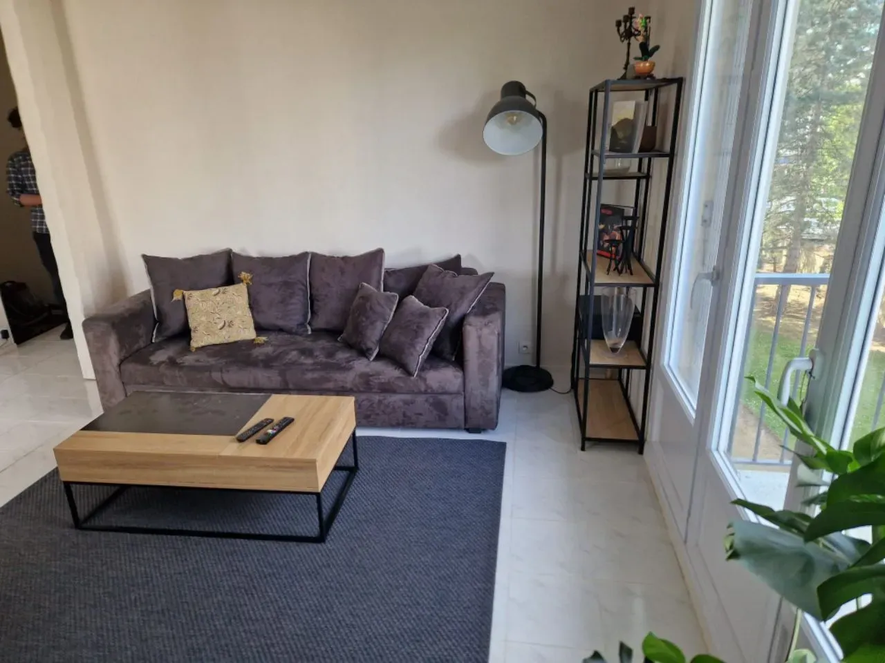 Chambre dans colocation calme dans un cadre agréable a deux pas du Jardin botanique a la Riche — image 7 sur 9