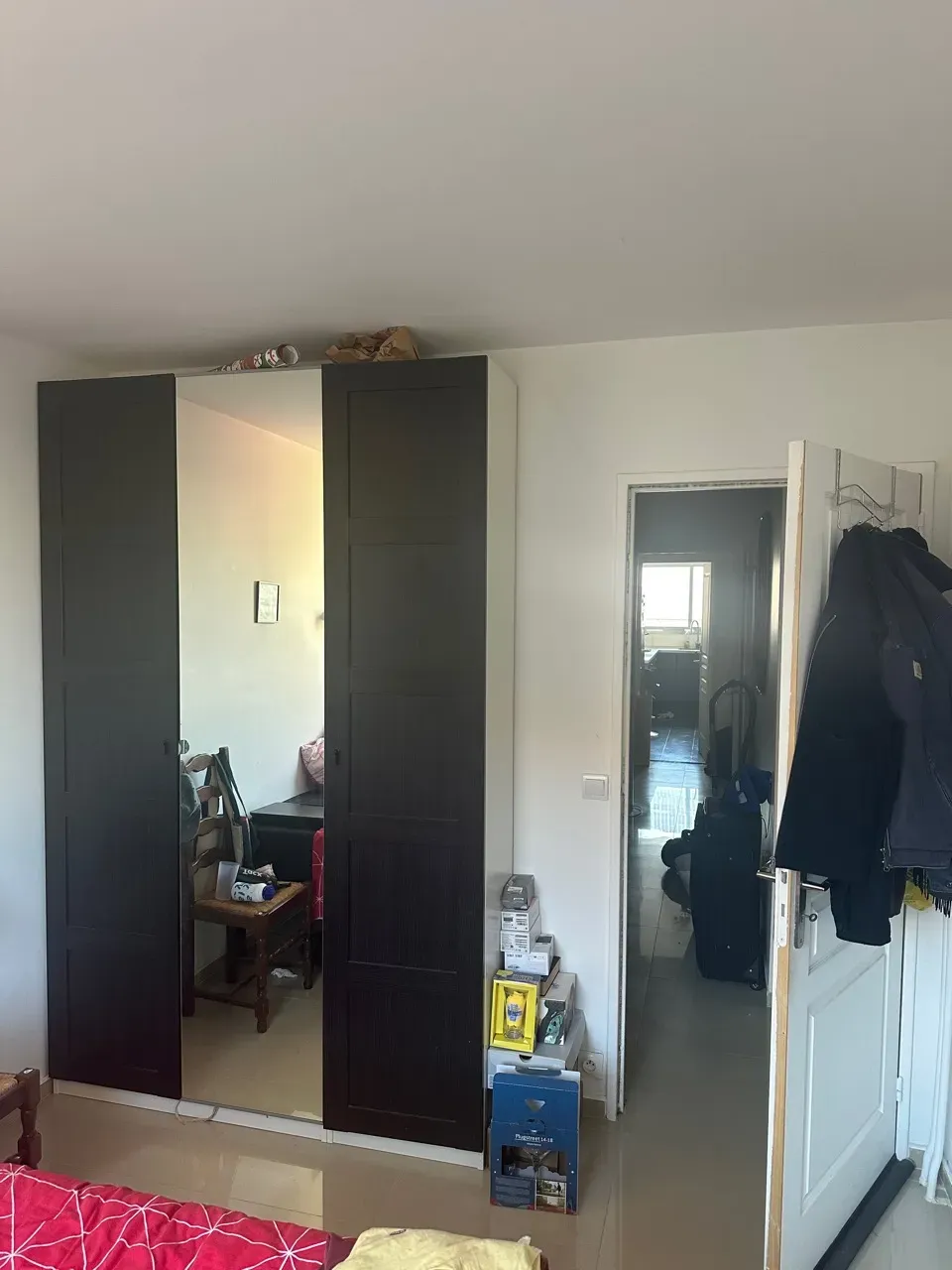 Chambre dans un appartement de 100m carré
