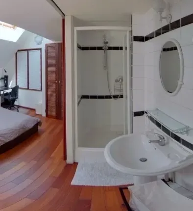 Chambre 14m2 dans Villa coliving 205m2 au calme proche métro & Paris — image 3 sur 15