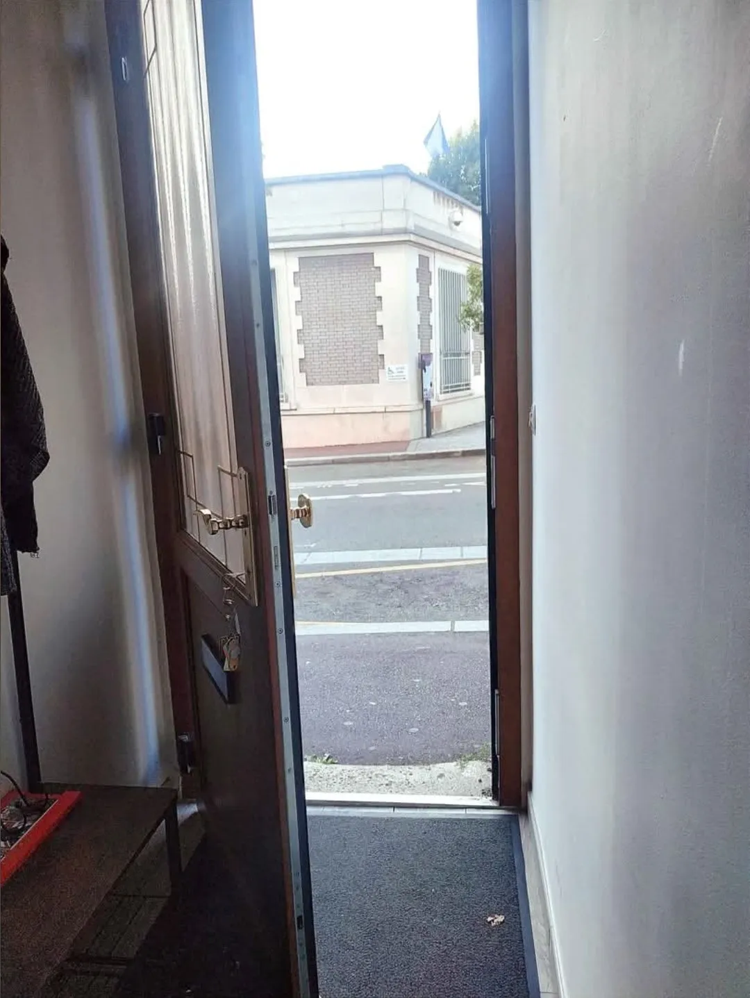 CHAMBRE MEUBLÉE EN COLOCATION ENTRE FILLE À CÔTÉ DE LA GARE - CENTRE VILLE D'ARGENTEUIL.  — image 14 sur 15