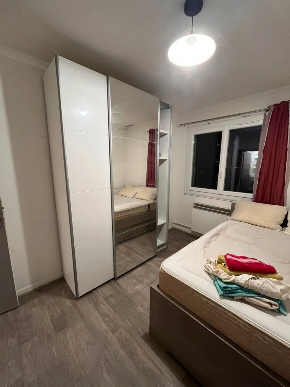 Colocation filles dans un appartement  t4 — image 6 sur 7