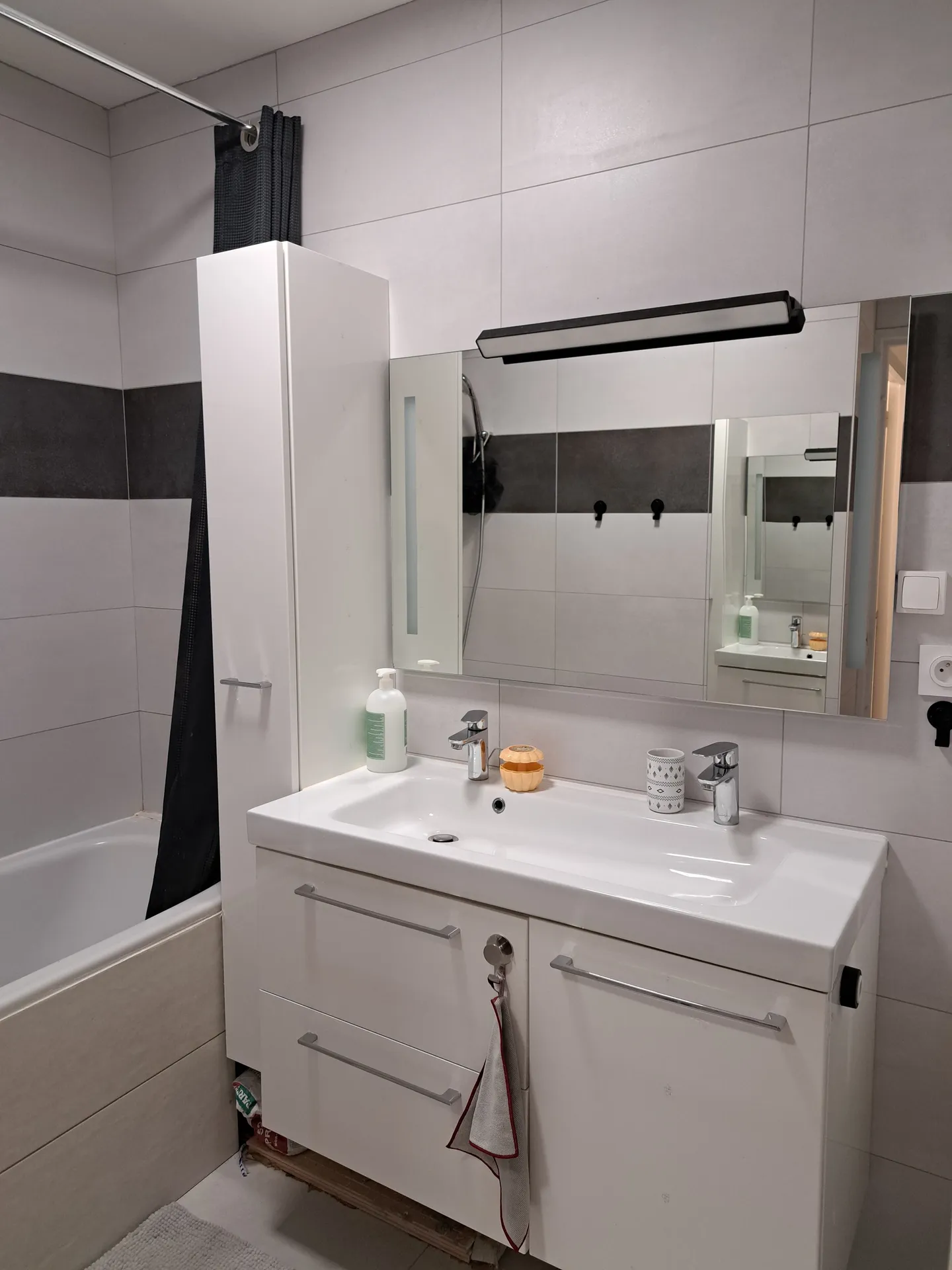 Chambres en colocation dans un bel appartement de 3 chambres avec salon, cuisine , salle de vain, WC — image 4 sur 14