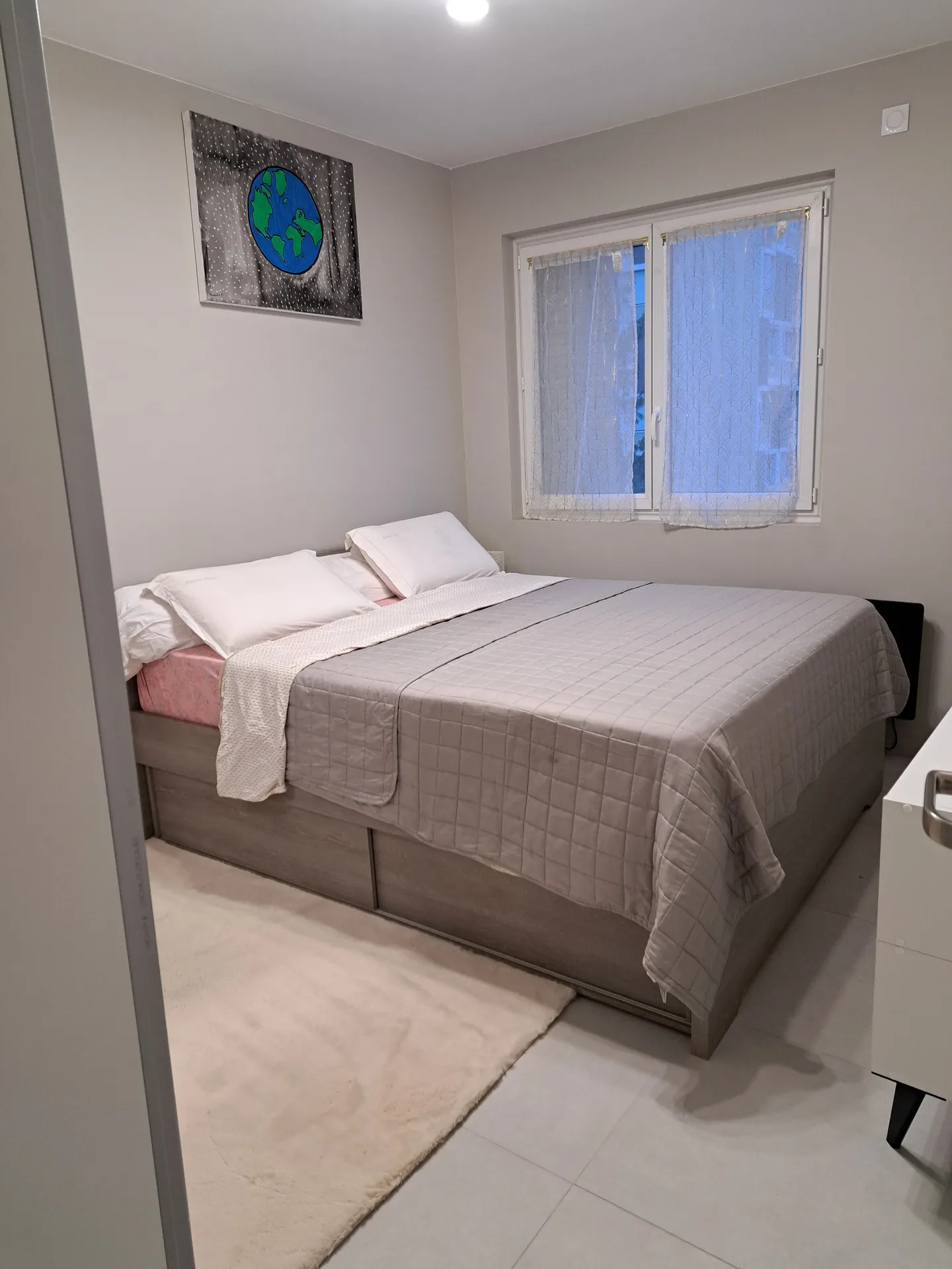 Chambres en colocation dans un bel appartement de 3 chambres avec salon, cuisine , salle de vain, WC — image 10 sur 14