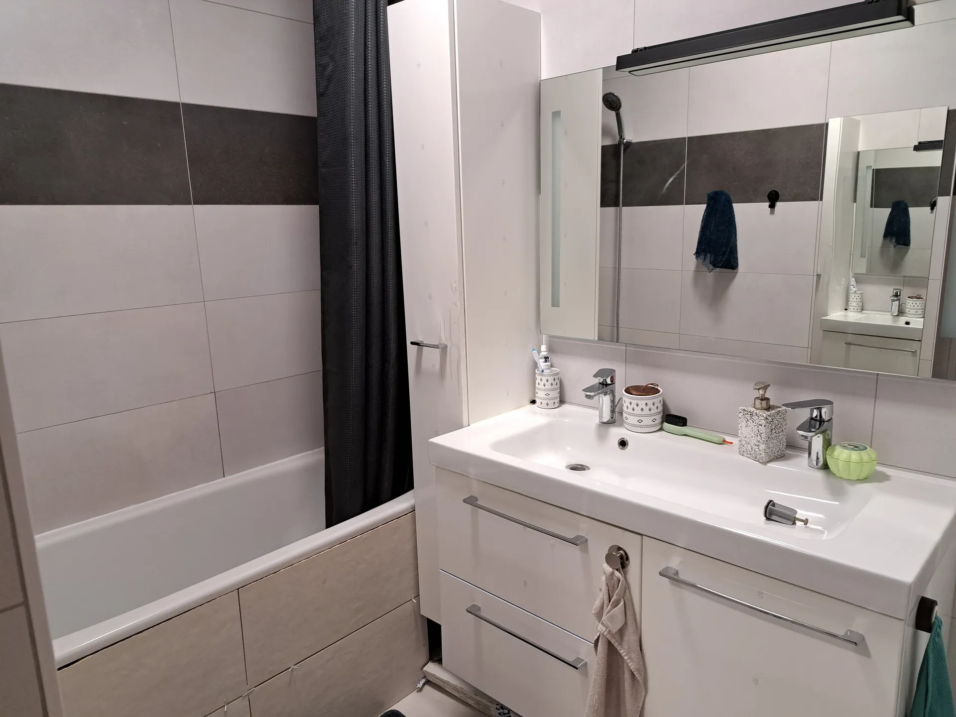 Chambres en colocation dans un bel appartement de 3 chambres avec salon, cuisine , salle de vain, WC — image 12 sur 14