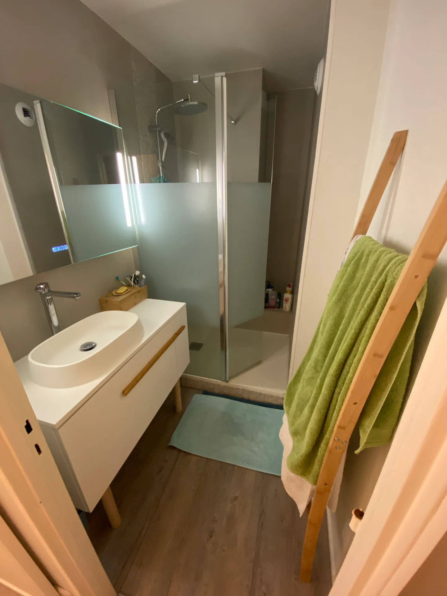 1 Chambre en colocation appartement 104m2 à merignac centre 520€ TCC.  — image 3 sur 7