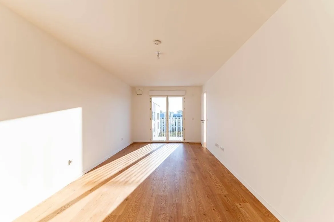 Chambre disponible immédiatement – Colocation à Saint-Denis (15 rue Volta, 93200) — image 3 sur 5