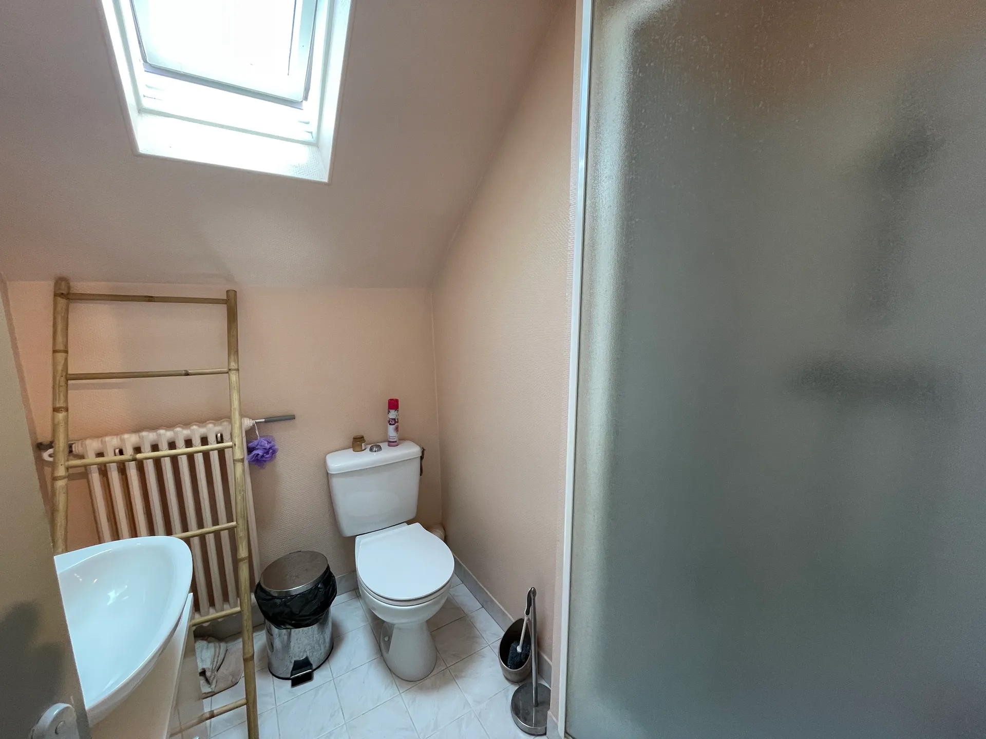 Chambre disponible en colocation de 4 – Caen (Rue Eugène Boudin) – 360€ CC — image 12 sur 13