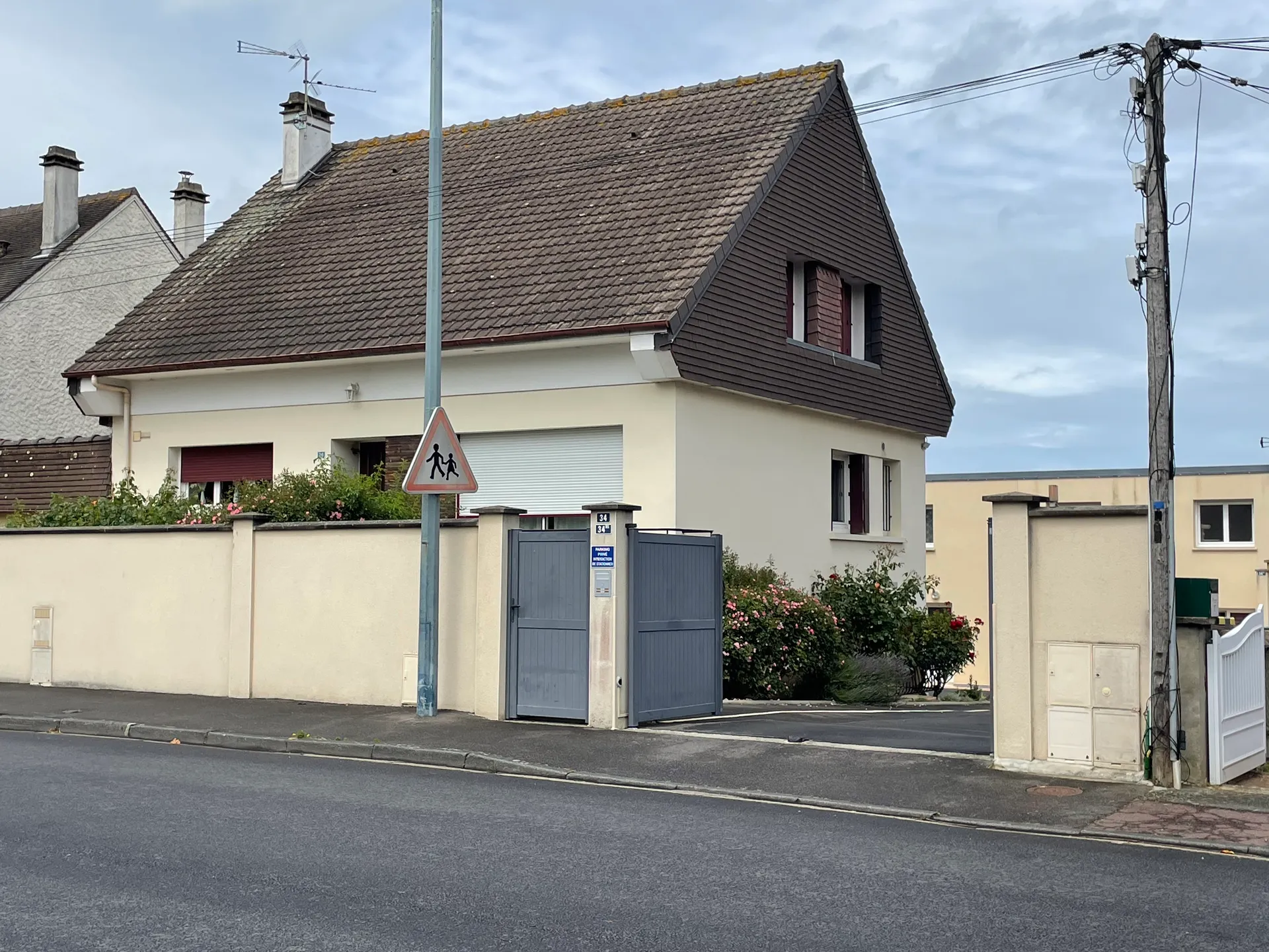 Chambre disponible en colocation de 4 – Caen (Rue Eugène Boudin) – 360€ CC — image 2 sur 13