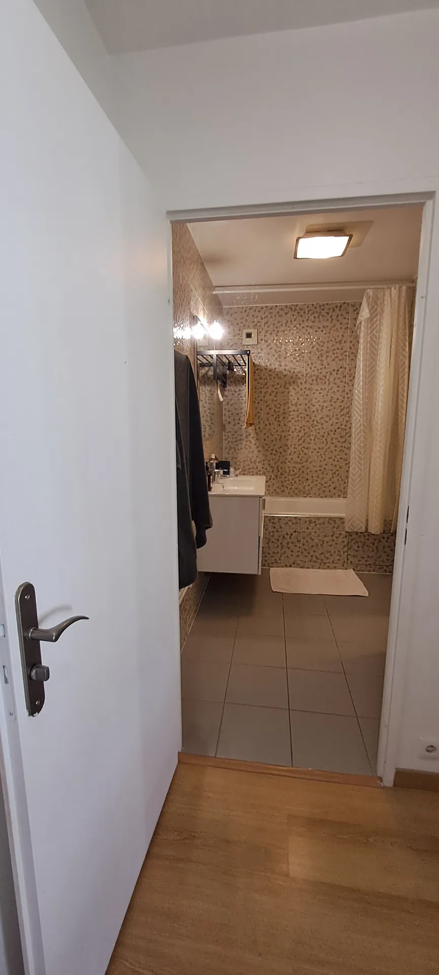 Recherche un colocataire en URGENCE !!! 📍Plaine Saint-Denis  — image 9 sur 15