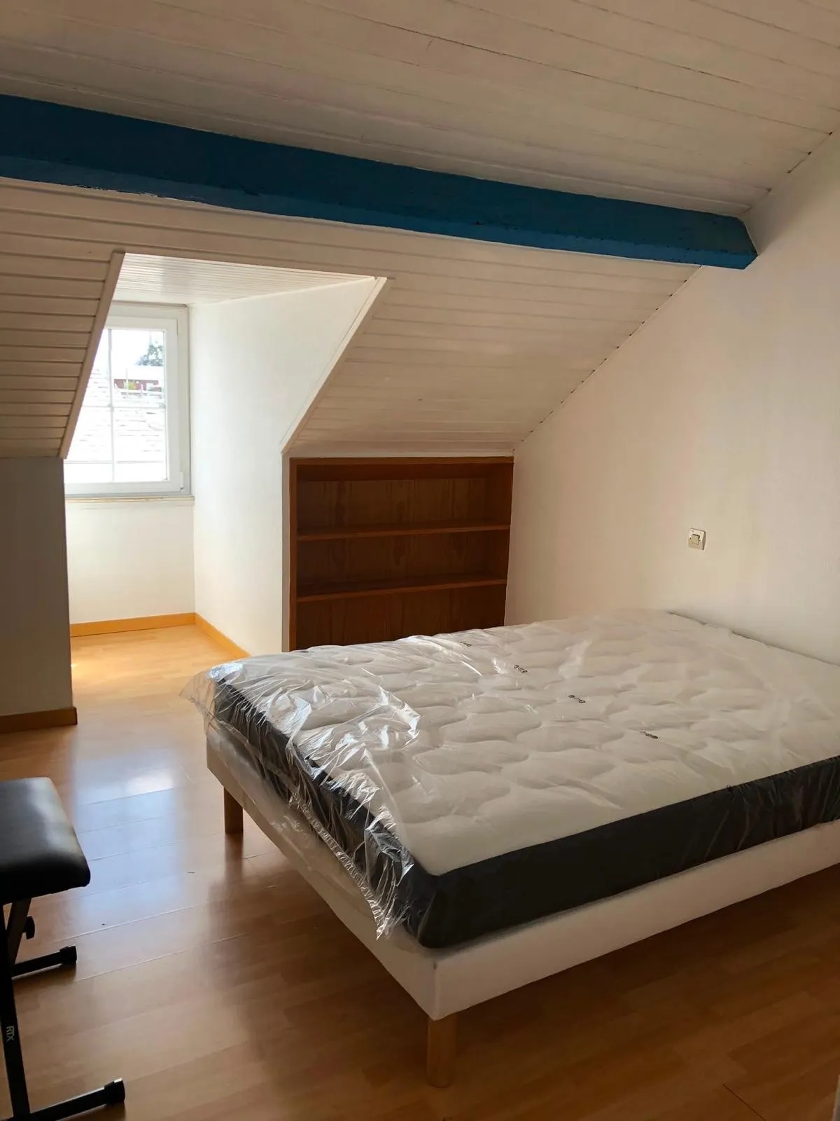 Appartement en colocation avec un étudiant STAPS en centre ville de Nantes, 45 m2. — image 5 of 8
