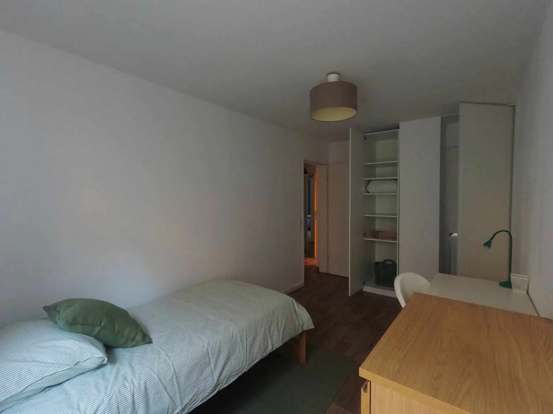 🏡 Chambre en colocation - appartement 77 m² - centre ville de Champs-sur-Marne  — image 10 sur 10