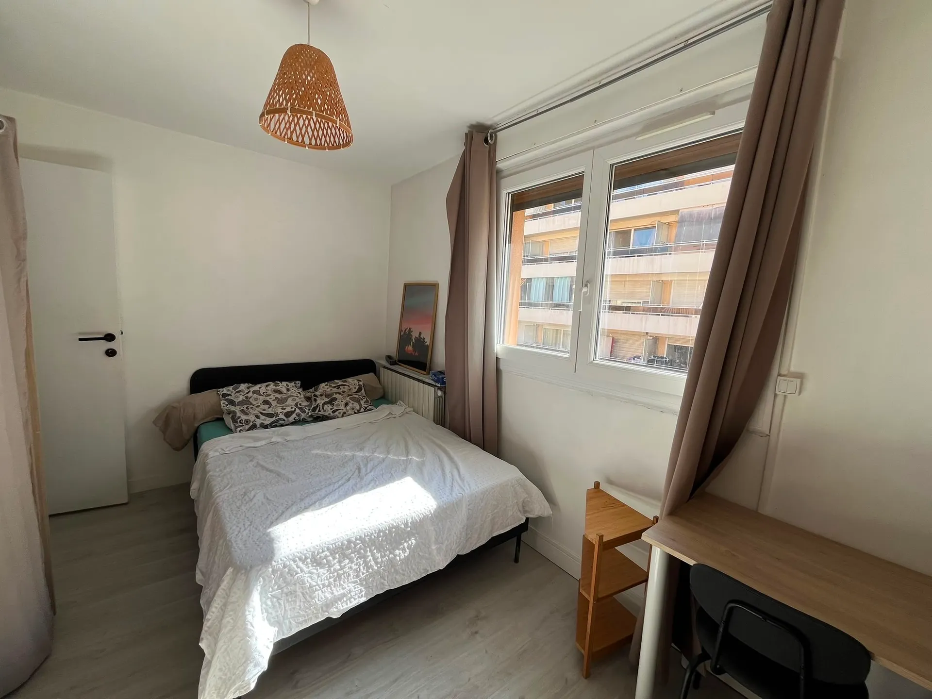 Chambre dispo dans une coloc de 3 personnes à Marseille (quartier la timone).  — image 3 sur 10