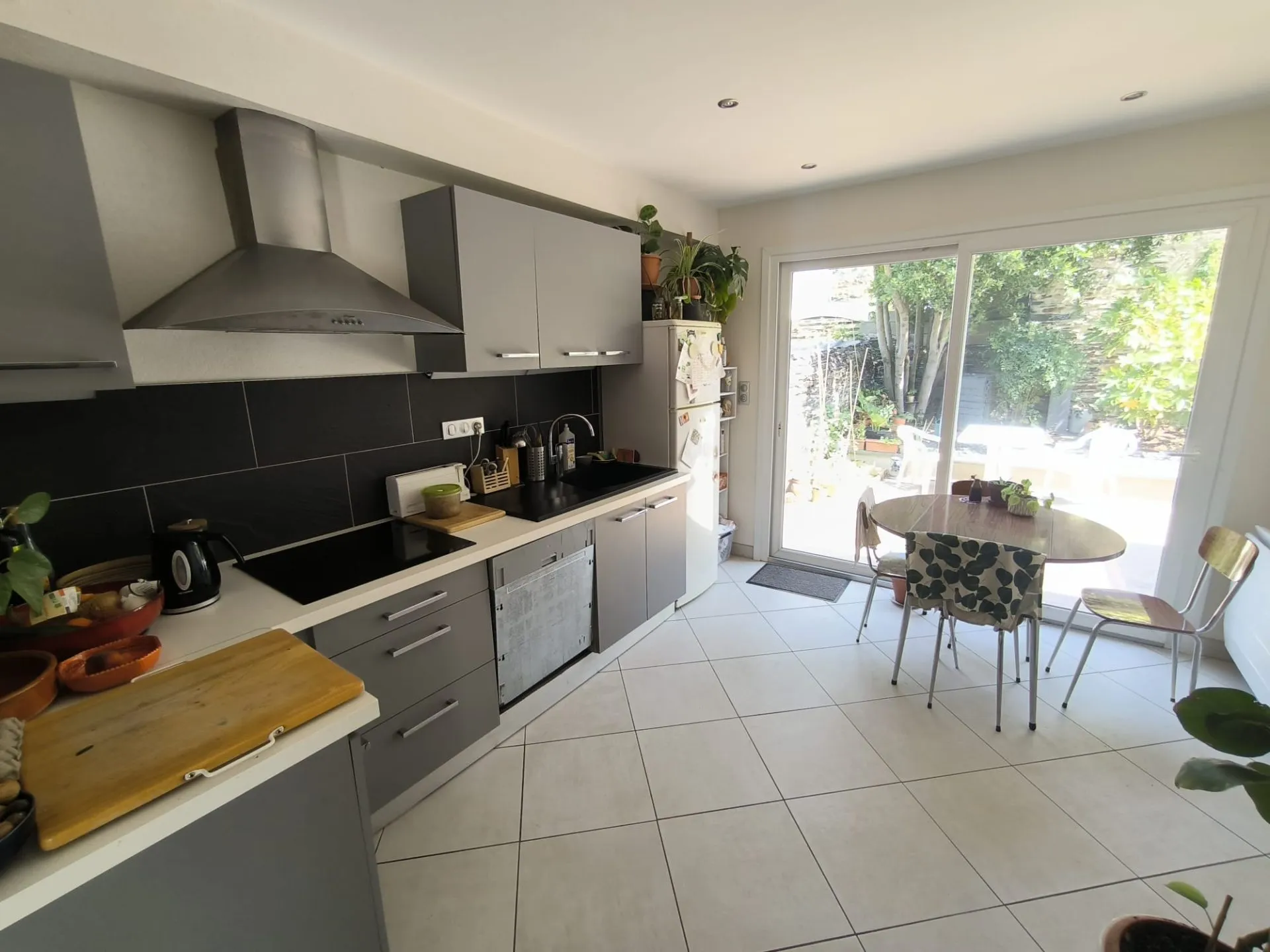 Chambre dans une maison avec jardin à Angers ! — image 3 of 7