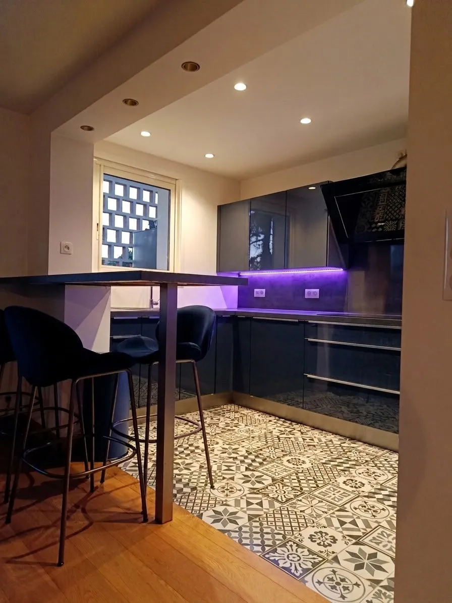 Chambre meublée & climatisée dans un super T3 à Cagnes-sur-Mer (à partir du 01/10)