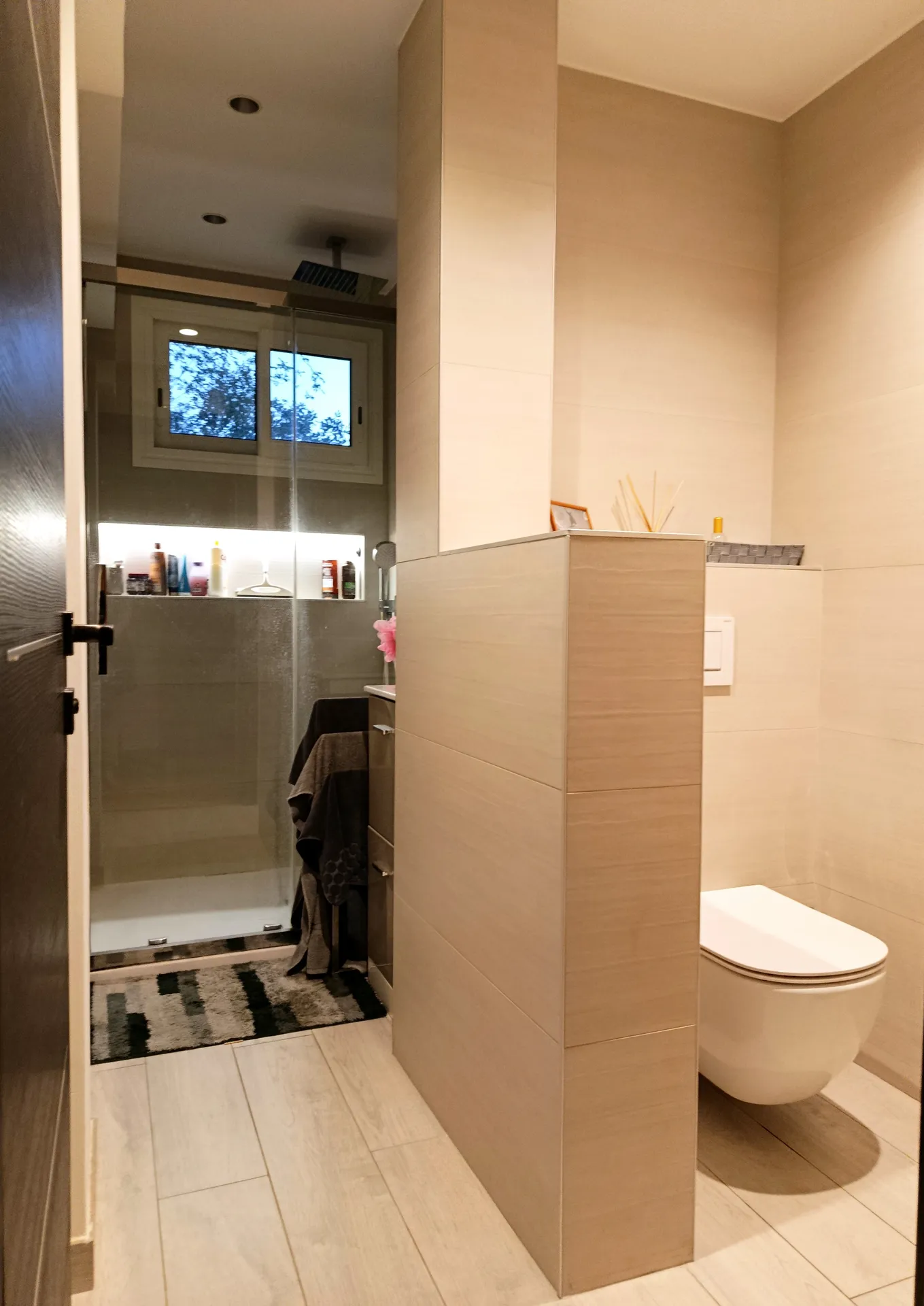 Chambre meublée & climatisée dans un super T3 à Cagnes-sur-Mer (à partir du 01/10) — image 3 sur 4