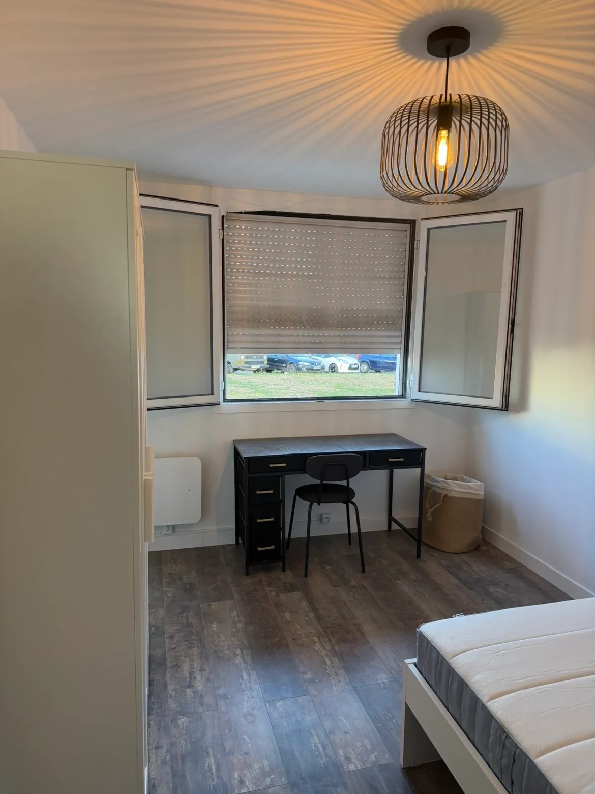 Pessac Saige – 2 chambres 10m² – 700€ CC – tout inclus – appartement rénové — image 4 sur 4