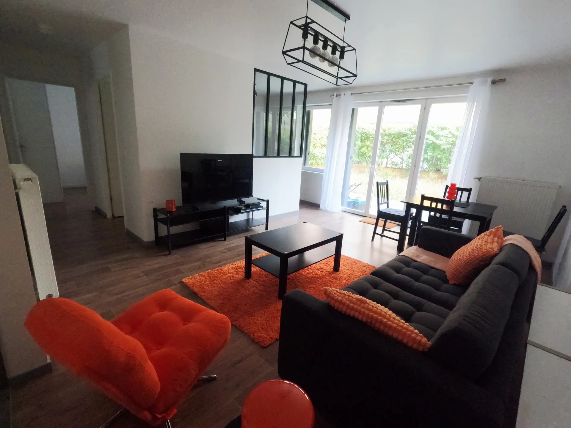 🏡 Chambre lit double meublée en colocation – Champs-sur-Marne (77) – 620 €/mois (hc) — image 4 sur 10