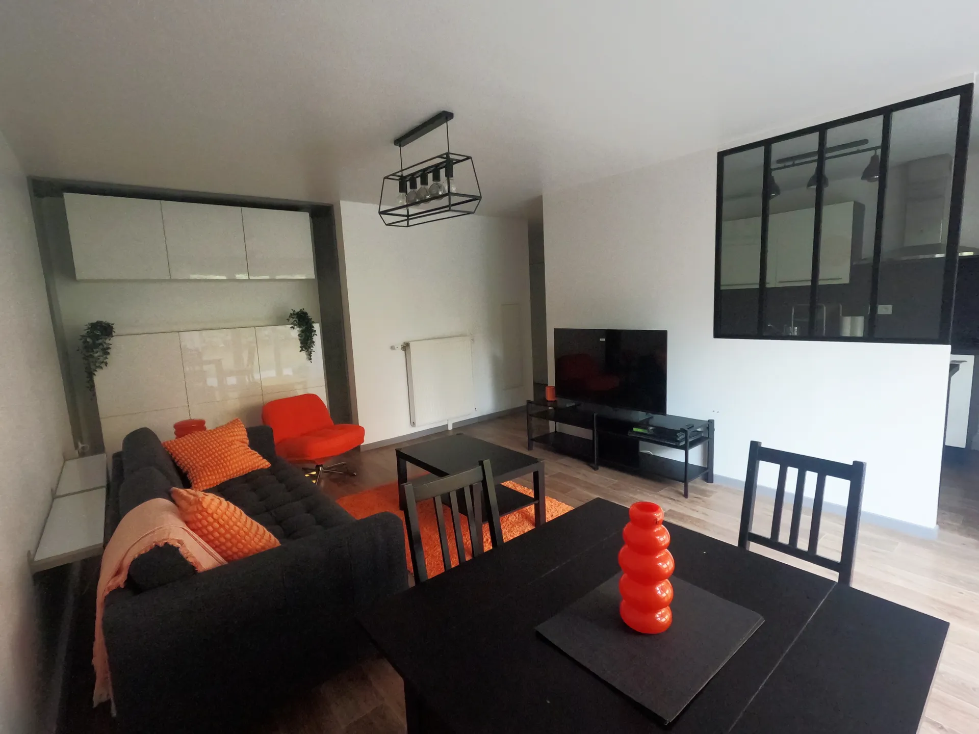 🏡 Chambre lit double meublée en colocation – Champs-sur-Marne (77) – 620 €/mois (hc) — image 5 sur 10