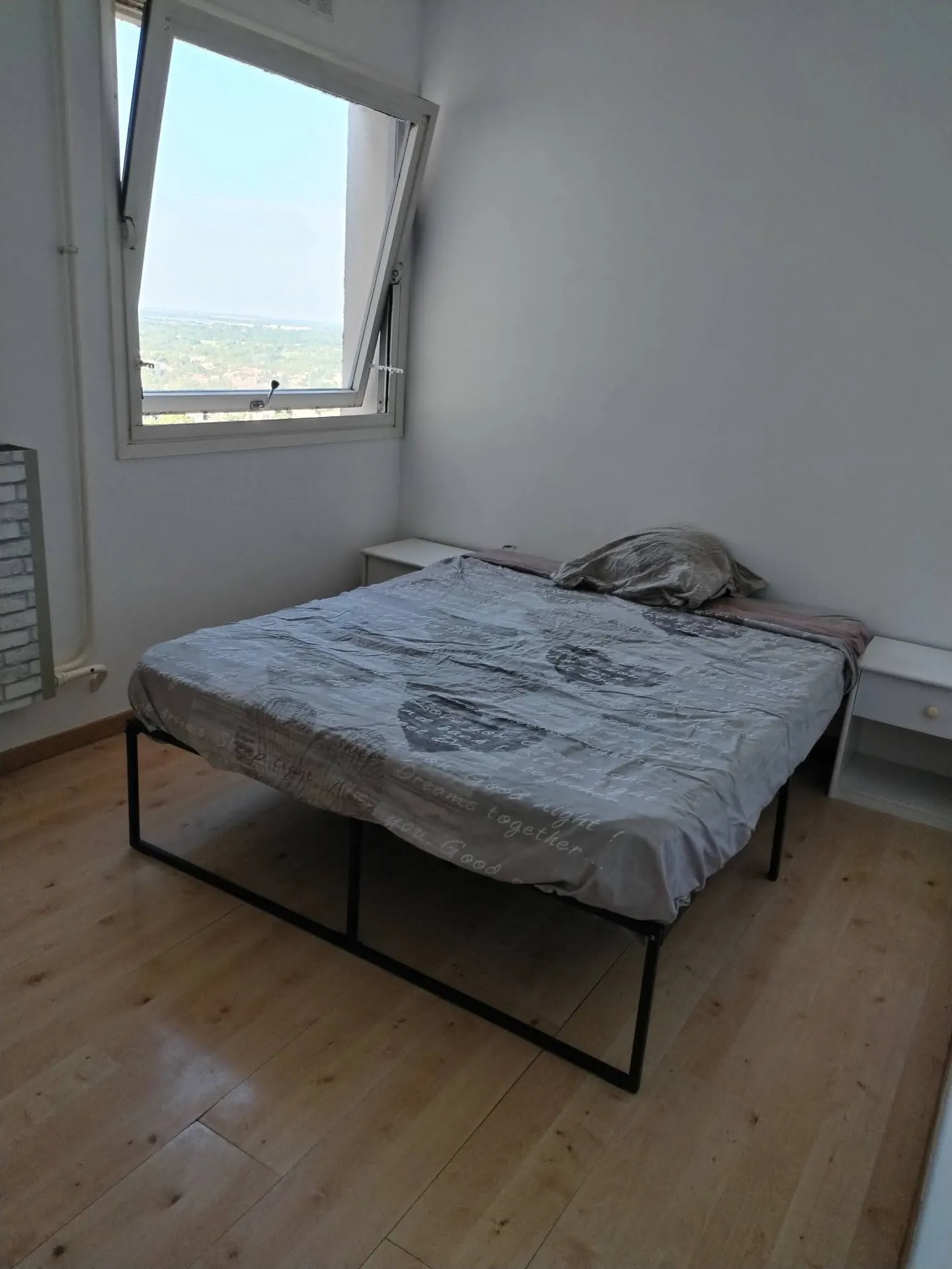 Cherche colocataire pour louer une chambre privative en URGENCE ! — image 2 of 6