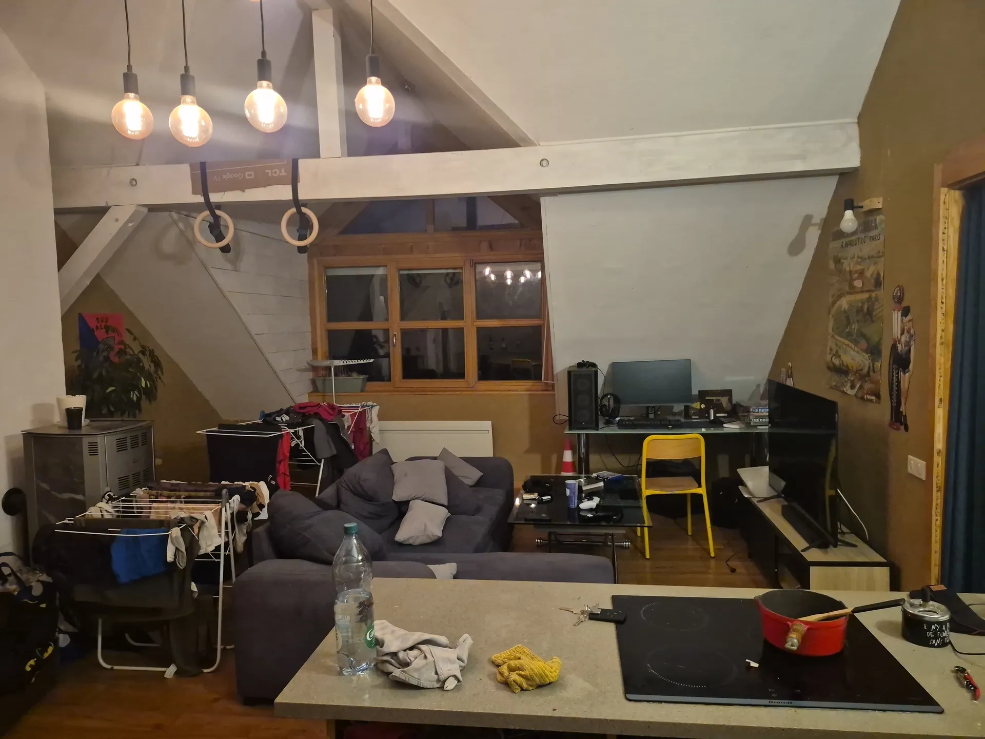 Je cherche un ou une coloc pour garder se magnifique appartement  pas chere et bien placé  — image 3 sur 3