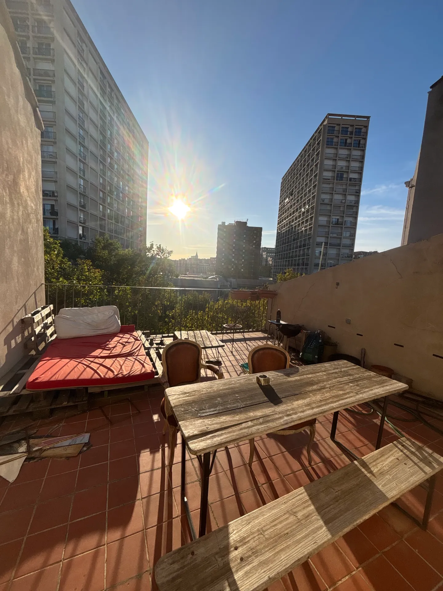 grande chambre dans une colocation de 2 personnes. quartier belsunce !  — image 2 of 3
