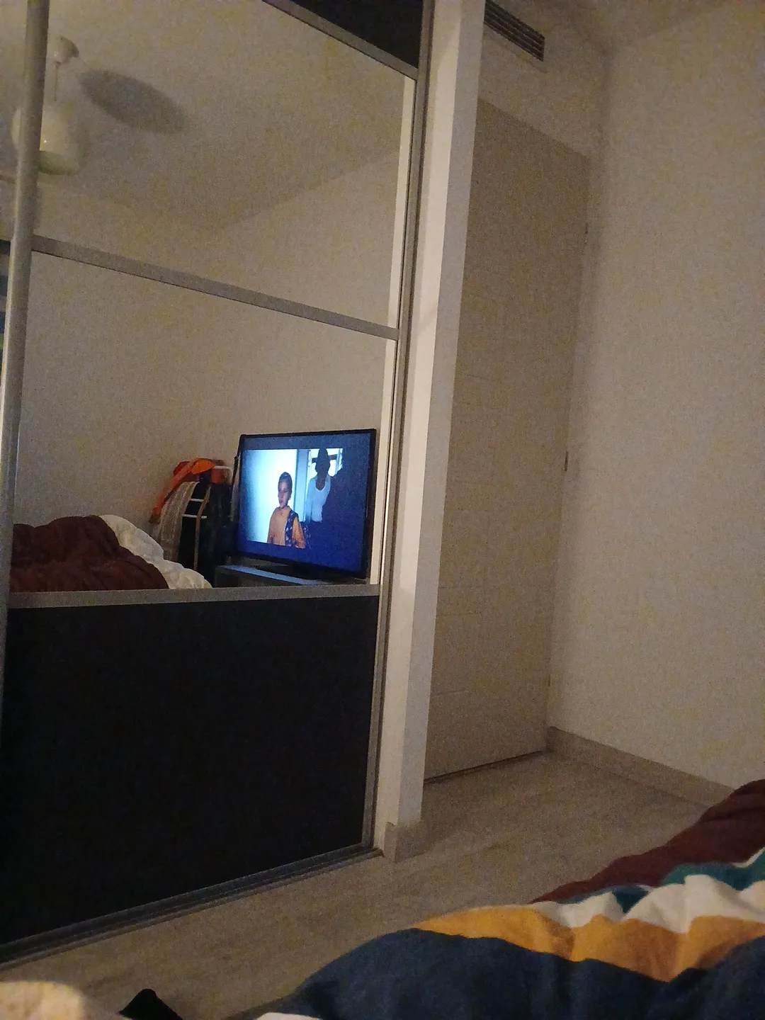 Propose une chambre meublée à louer en colocation dans une maison accueillante située à Aubigny-Les  — image 3 sur 3