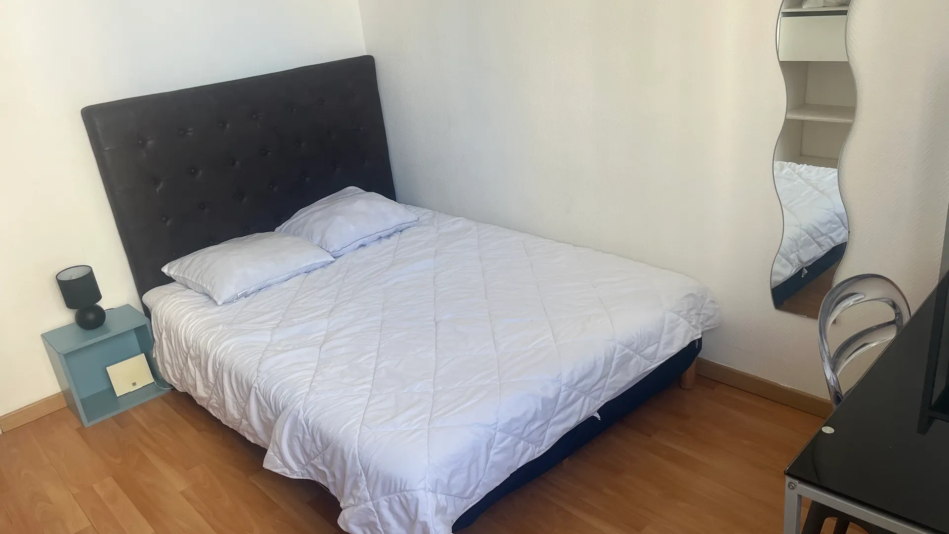 2 chambres libres dans une colocation de 4 personnes dans 94 m2 , à Bellevue au 3 eme étage  — image 12 of 15