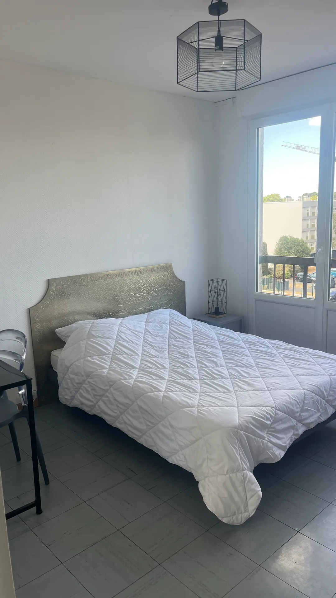 2 chambres libres dans une colocation de 4 personnes dans 94 m2 , à Bellevue au 3 eme étage  — image 11 of 15