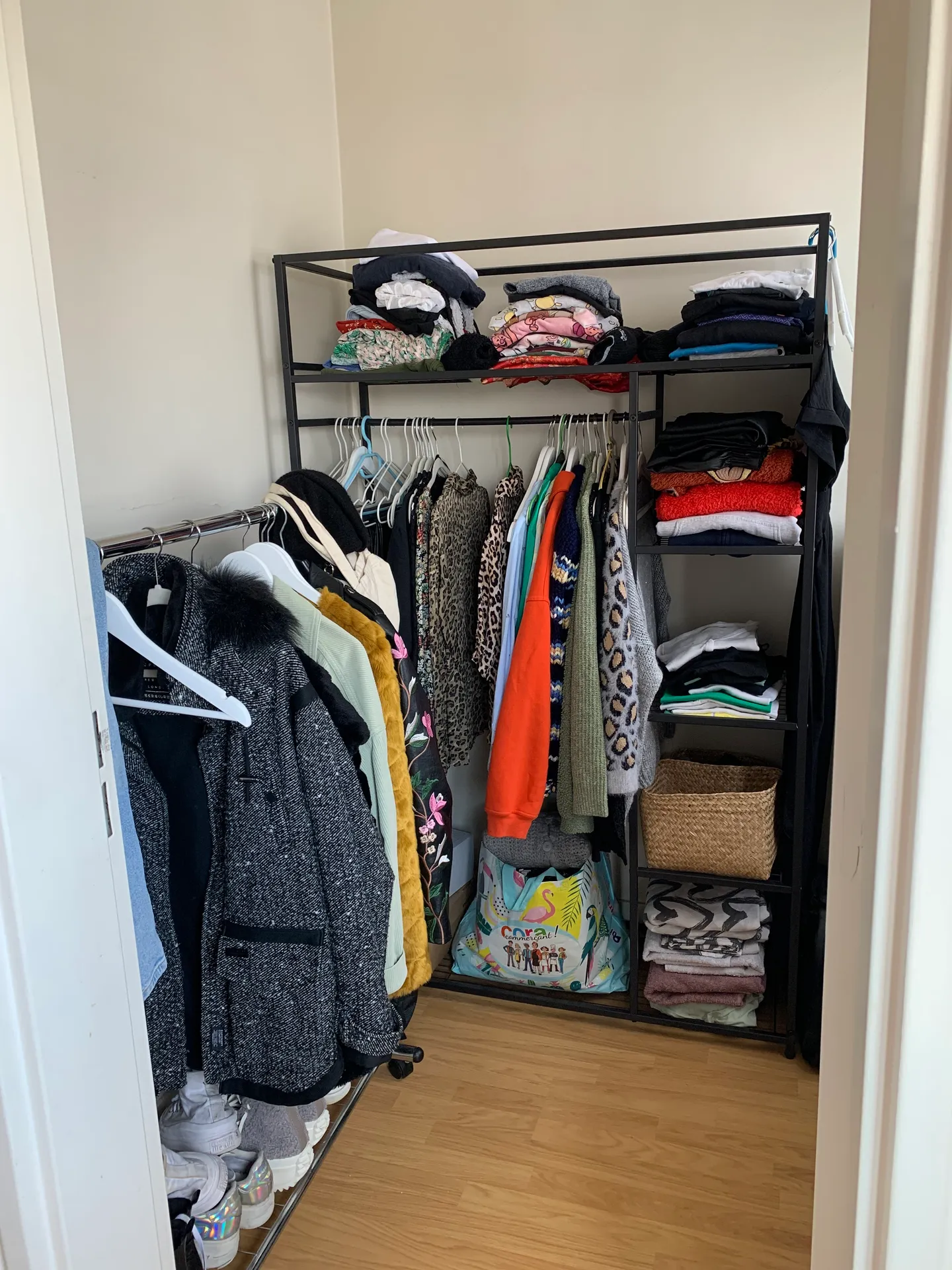 Chambre dispo dans colocation pour 2 filles à Clichy ! — image 3 of 6