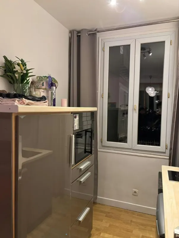 Studio meublé de standing – 30 m² – Rue des Peupliers, Paris — image 8 sur 10