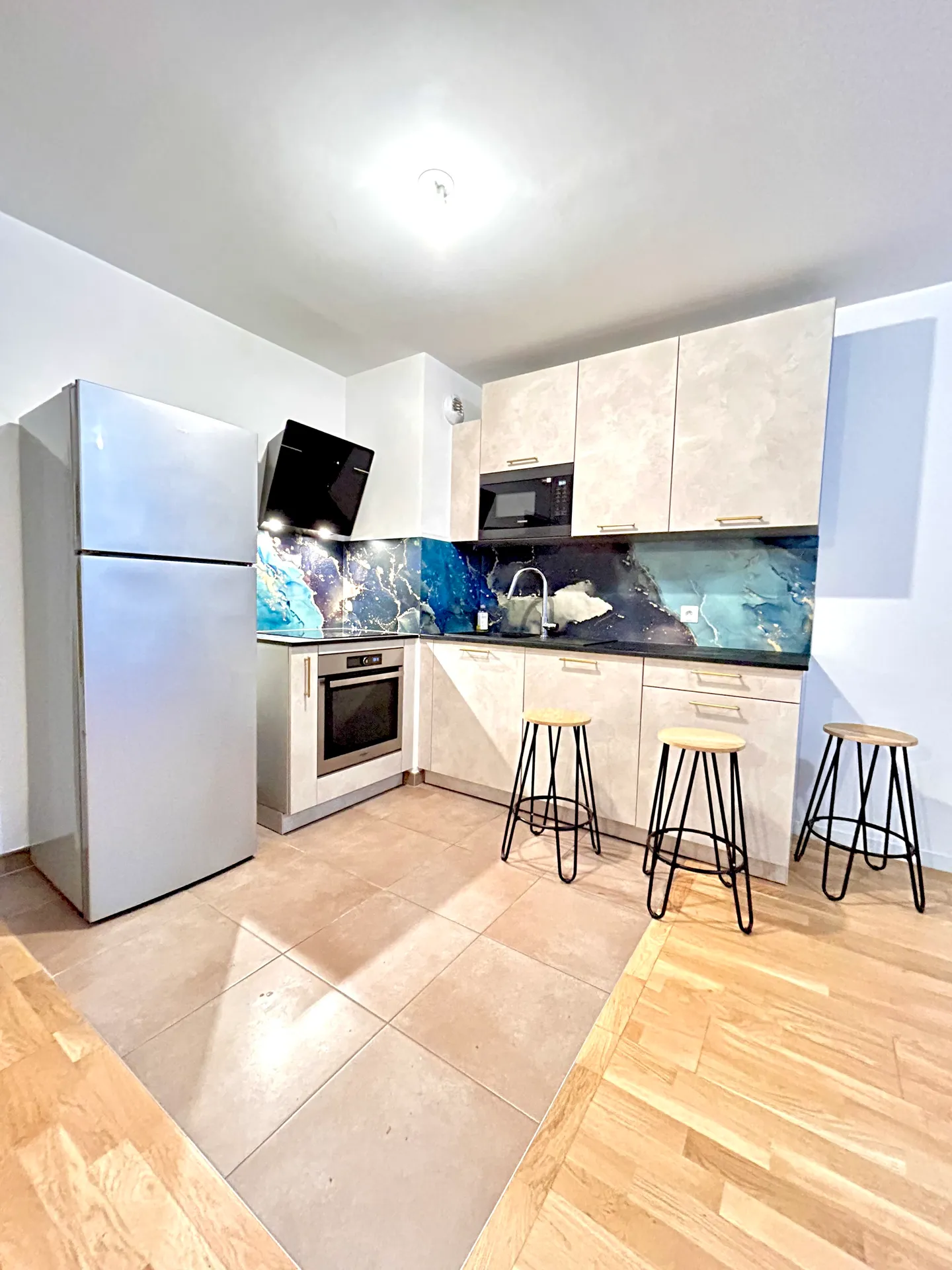 Chambre haut de gamme en colocation dans un appartement meublé à Bezons près de La Défense — image 12 of 15