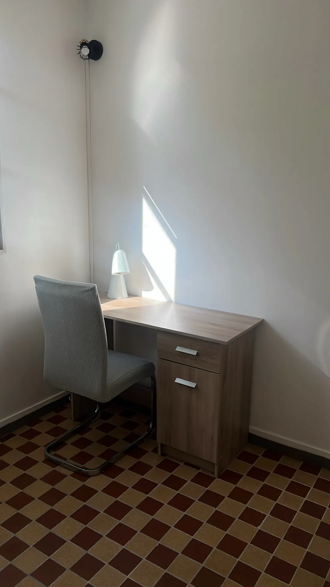 Colocation féminine étudiante à Créteil – Chambres meublées 1  — image 4 of 13