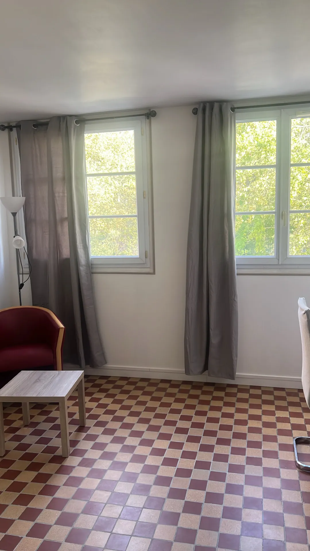 Colocation féminine étudiante à Créteil – Chambres meublées  3 – Disponible immédiatement
 — image 6 sur 12