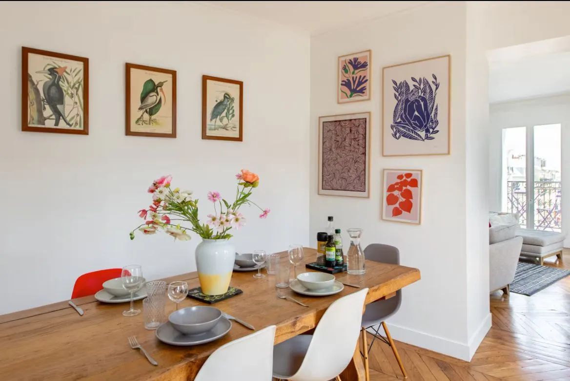 Appartement lumineux de 2 chambres au dernier étage avec vue panoramique — image 5 sur 15