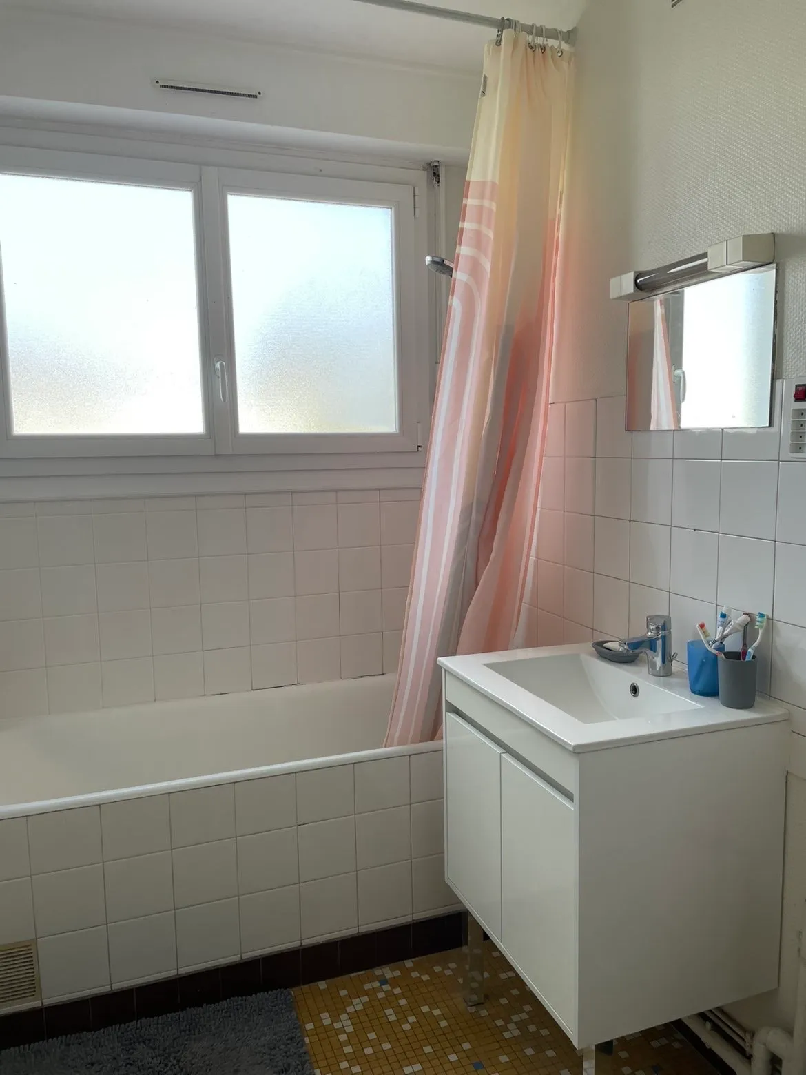 Chambre disponible dans une colocation de 4 personnes — image 4 sur 6