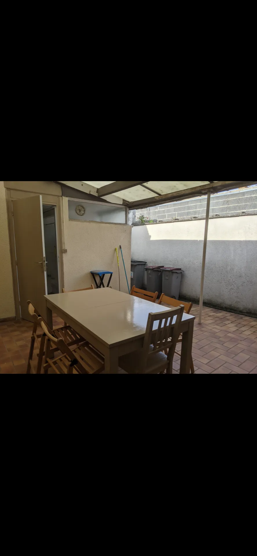 Chambre meublée dans maison tout équipée, jardin avec bbq,  stationnement gratuit à Lille — image 7 sur 10