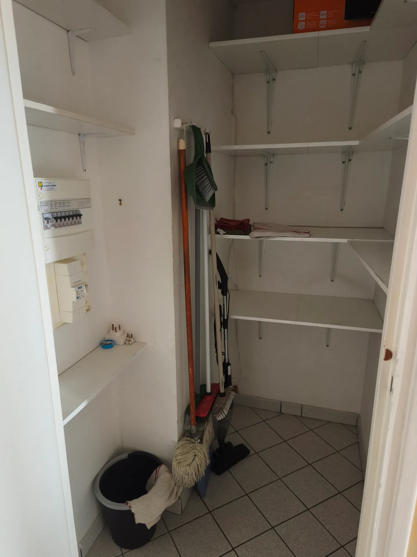 Chambre 4 pièces 73m2 — image 8 of 8