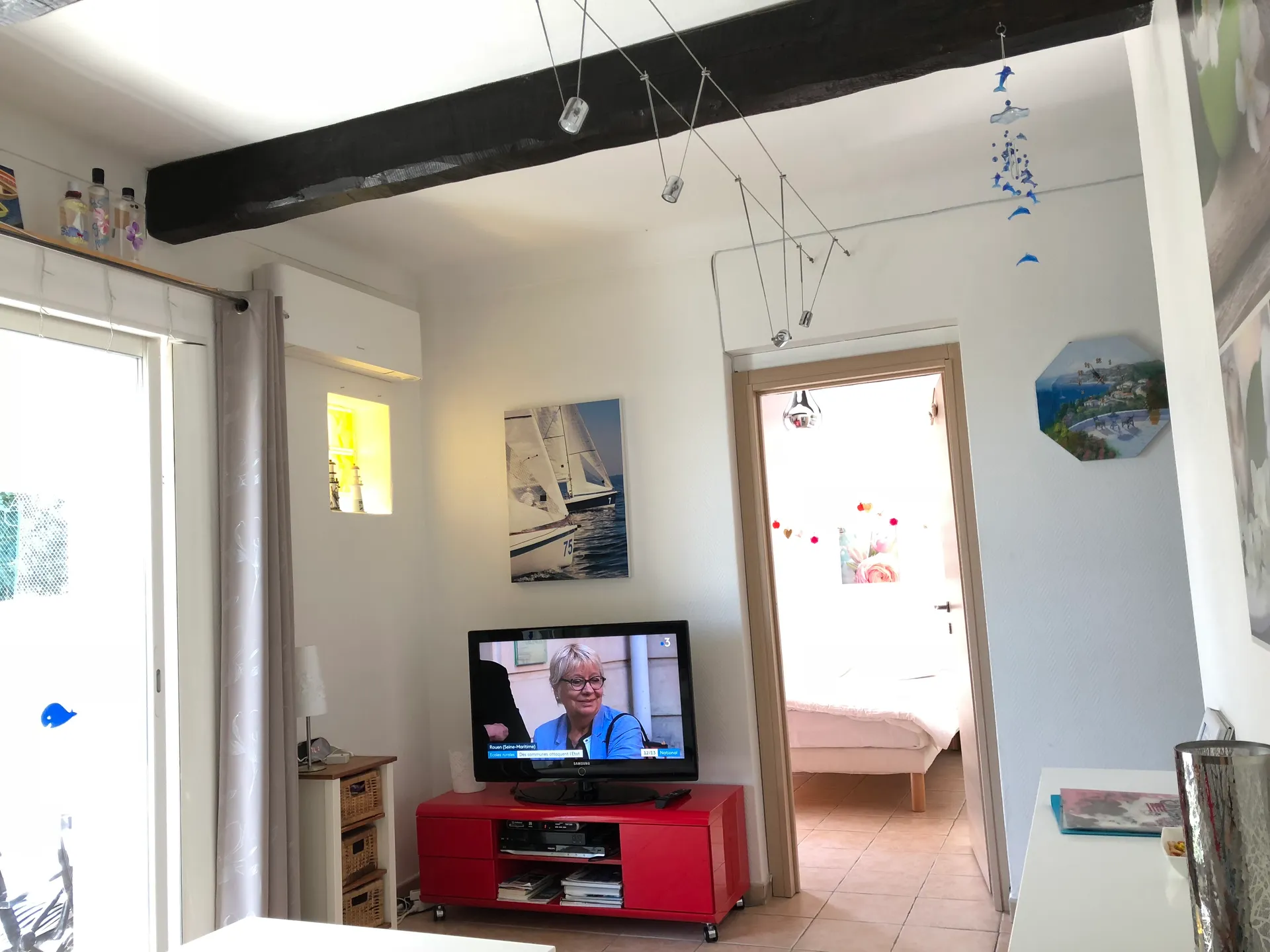 Appartement 50 M2 deux chambres calme quartier l’avale 800 de la mer joliment meublé idéal coloc.  — image 3 sur 15
